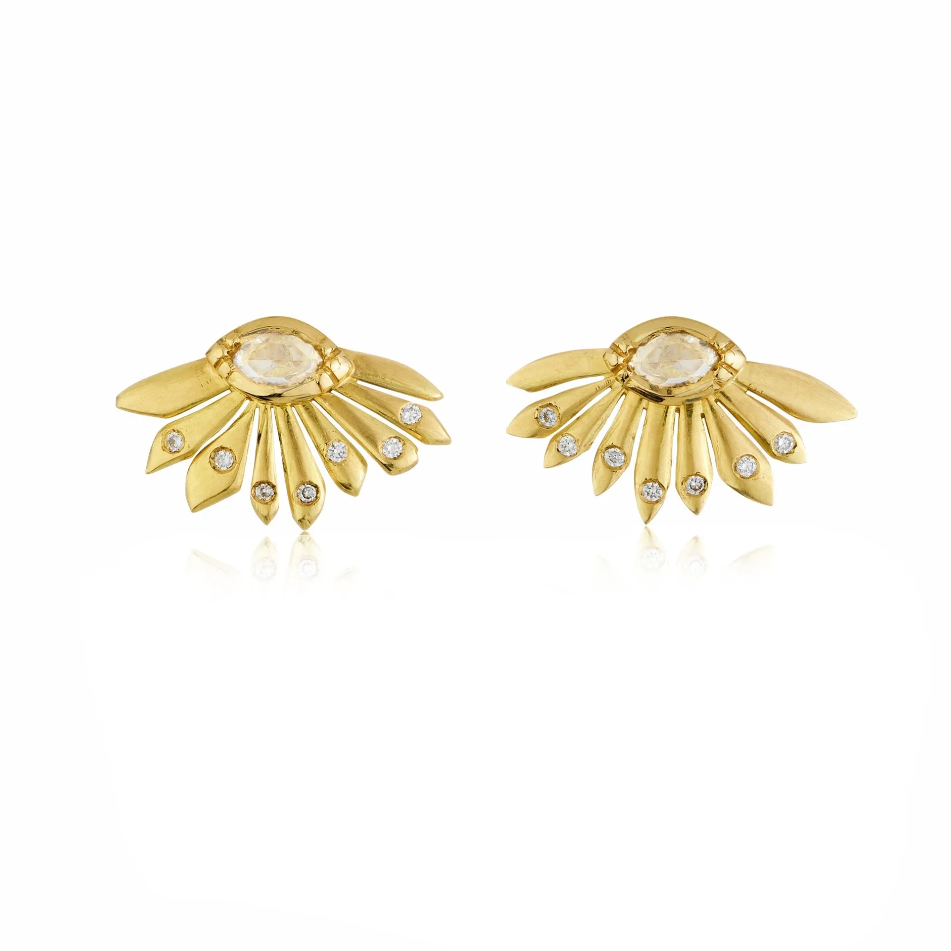 DAISY DEWDROP DIAMOND STUD EARRINGS^Brooke Gregson Outlet