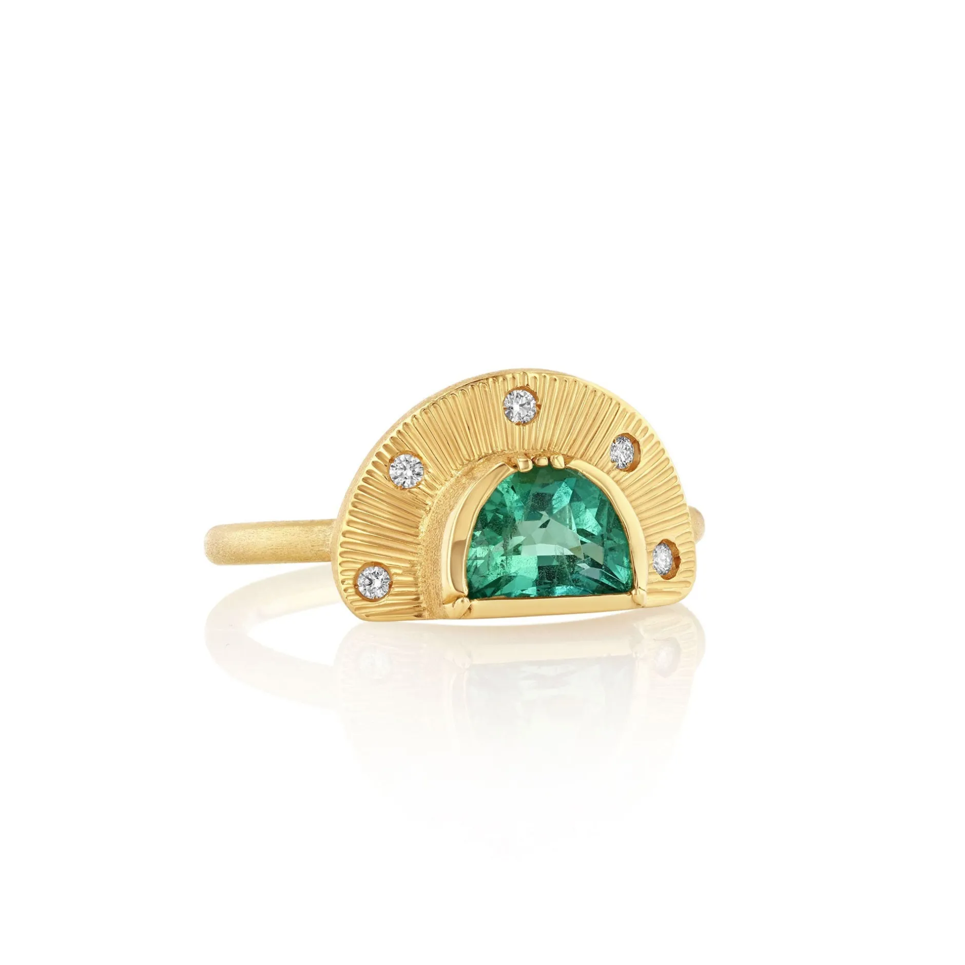 ENGRAVED HALF MOON STARLIGHT EMERALD RING^Brooke Gregson Hot