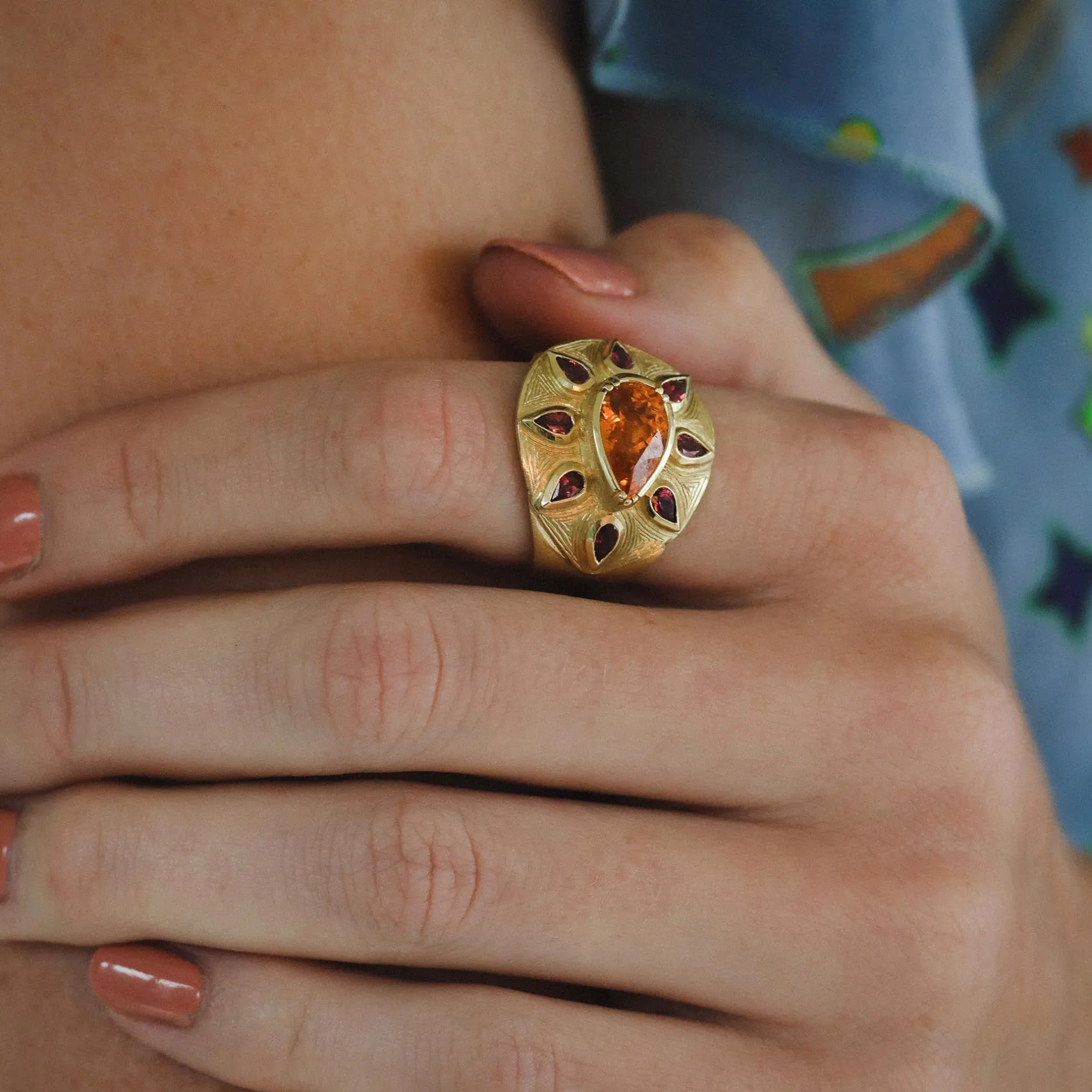 SUNSHINE MANDARIN GARNET RUBY ENGRAVED RING^Brooke Gregson Shop