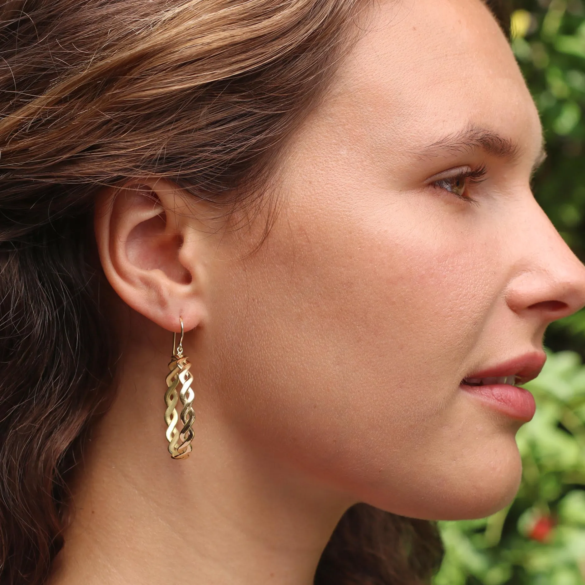 TWIST HOOP EARRINGS^Brooke Gregson Clearance